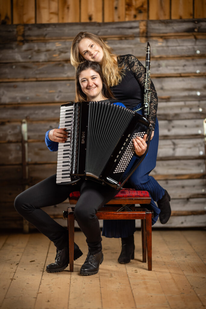 duo sonja karina 144